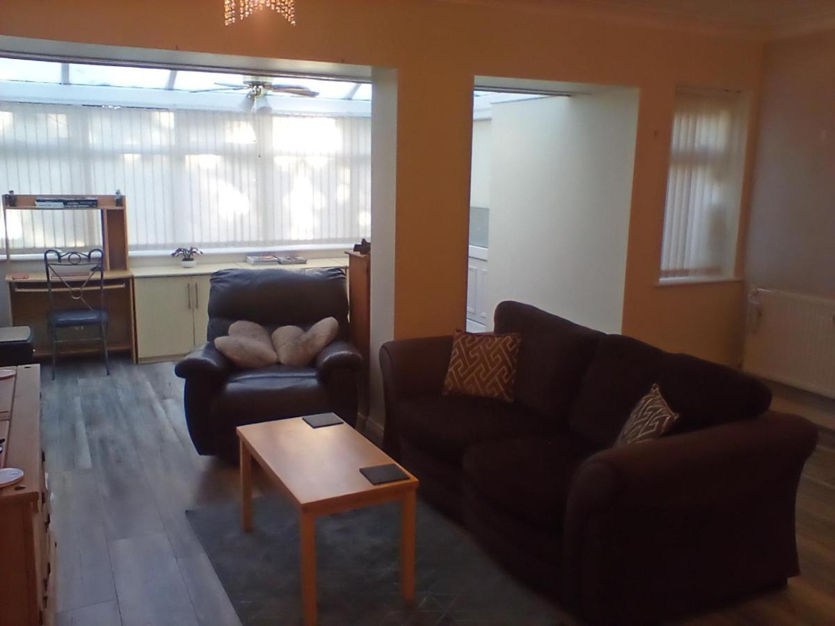 The Annex - Guest Gardens Apartment Milton Keynes Ngoại thất bức ảnh